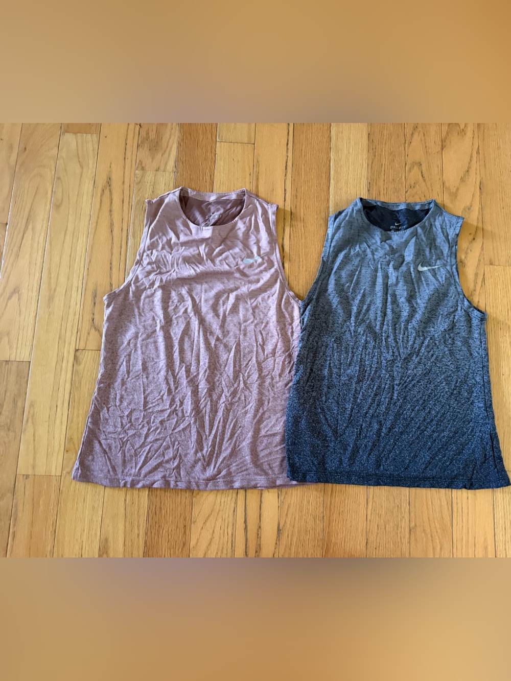 Nike Dri-FIT The Nike Tee Women's Heather Navy Racerback Tank Medium LOT (2)